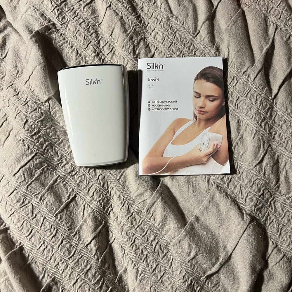 Silk'n Jewel Hair Removal Device in White